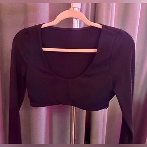 Alo Black Long Sleeve Women's crop Top